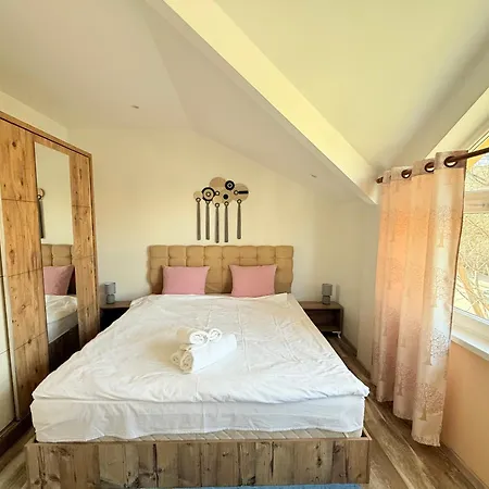2 Bedroom The Quiet Luxury 8 Plovdiv