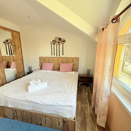 2 Bedroom The Quiet Luxury 8 * Plovdiv